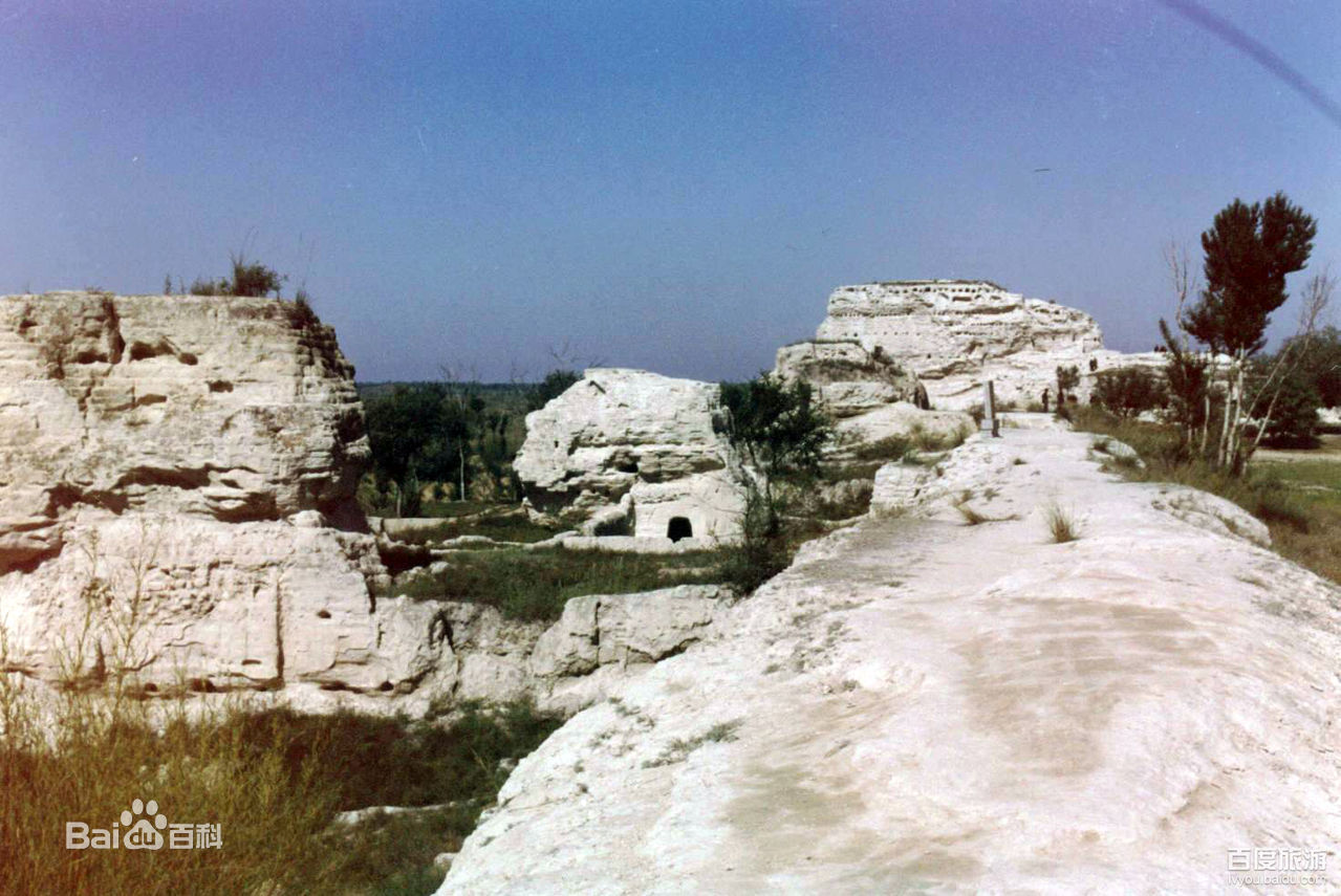 統(tǒng)萬(wàn)城遺址 統(tǒng)萬(wàn)城遺址