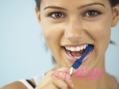 日常刷牙的8個錯誤方式 日常刷牙的8個錯誤方式